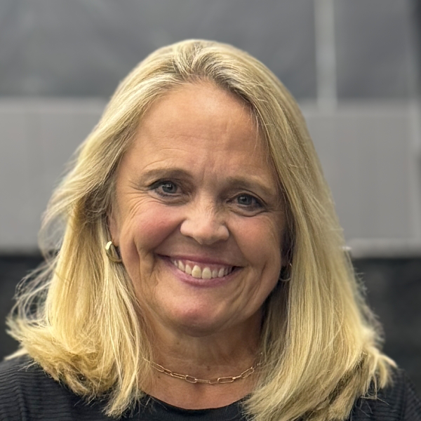 Jeanie, Coach at Black Barn Pickleball in Dayton, Ohio.